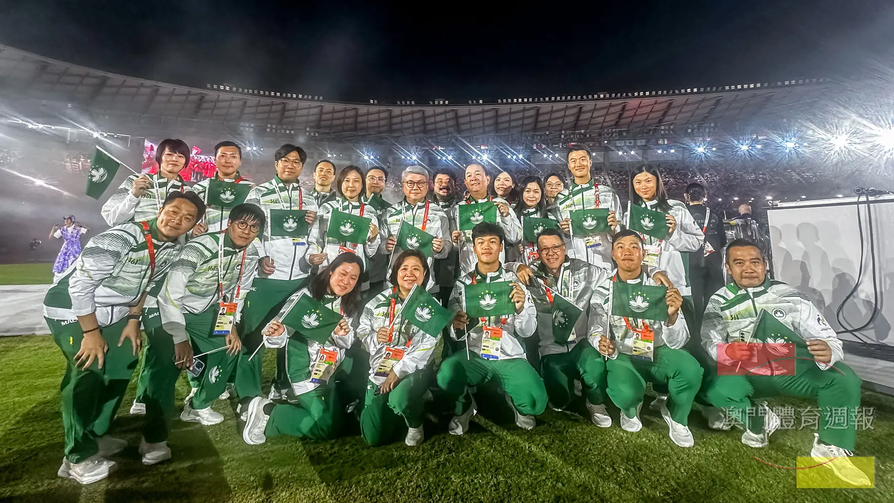 稿1 代表團出席亞運會閉幕式.jpg